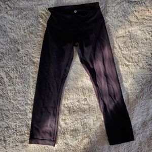 Lululemon yoga pants